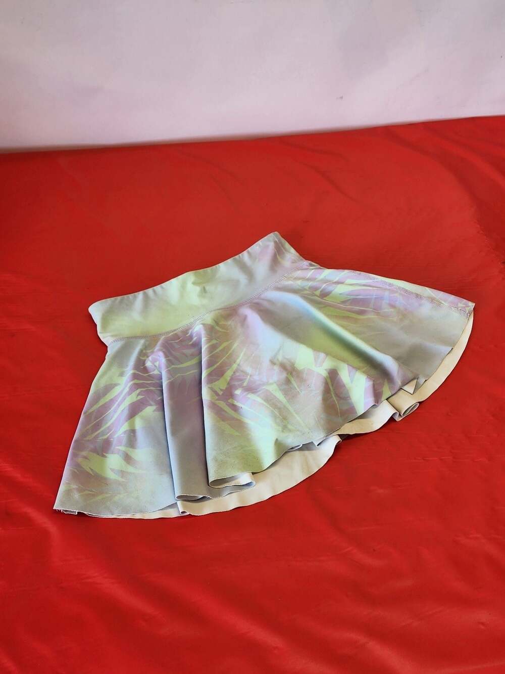 Old Navy PowerSoft Active Skort Lavender Tie Dye Palm Print